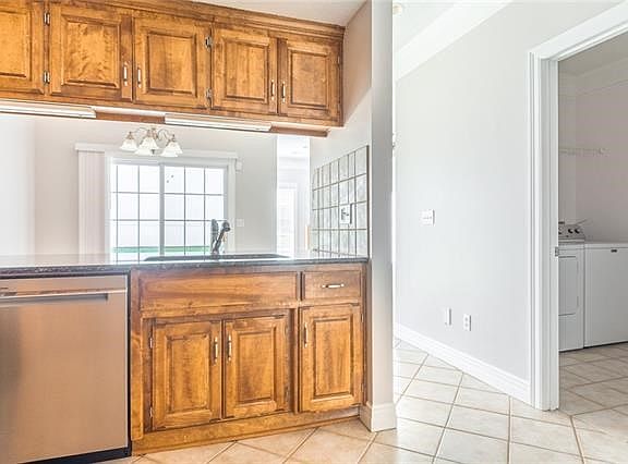 4th image of 2701 NE Sonora Valley Dr
