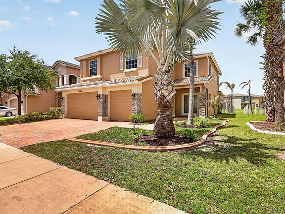 2nd image of 1464 NW Leonardo Circle
