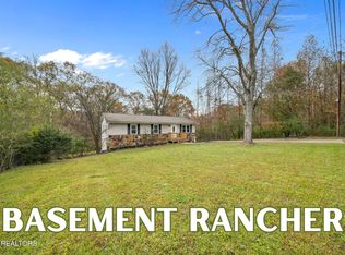 143 Wright Rd, Harriman, TN 37748