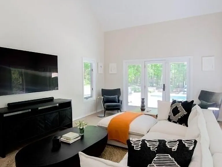20 Collingswood Dr — Photo 8