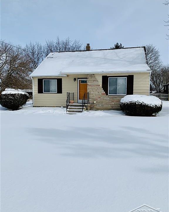 1st image of 2624 S Outer Dr