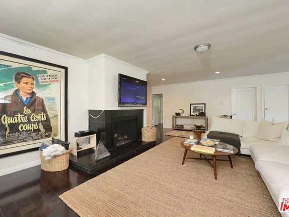 1st image of 1554 Oriole Ln
