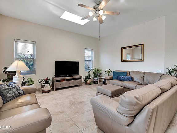 3rd image of 5907 E Woodridge Dr
