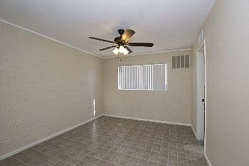 4th image of 4525 N 74th St APT 8