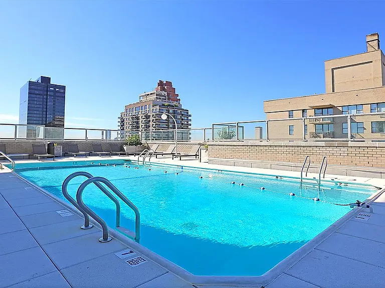 1385 York Ave #20H — Photo 8