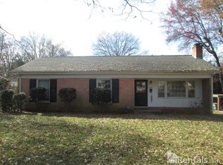 4126 Leeds Dr, Charlotte, NC 28205