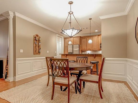 5th image of 4850 Ivy Ridge Dr SE Unit 204