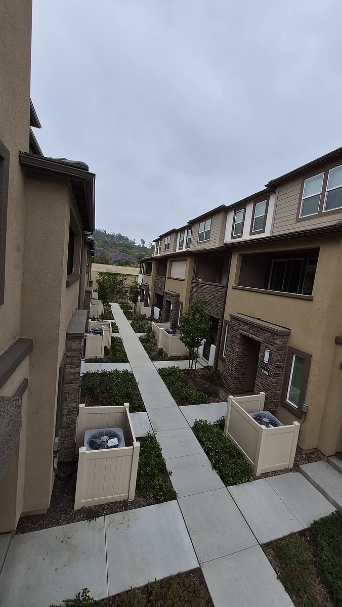 Building Photo - 1541 Stratus Dr