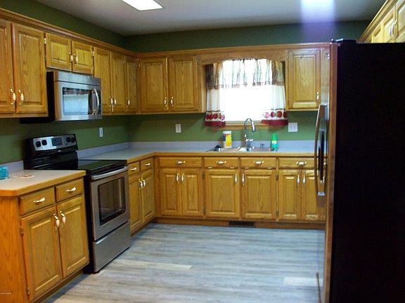 2nd image of 305 N Grace Ave