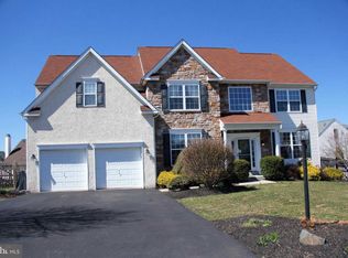 2657 Owl Ct, Gilbertsville, PA 19525