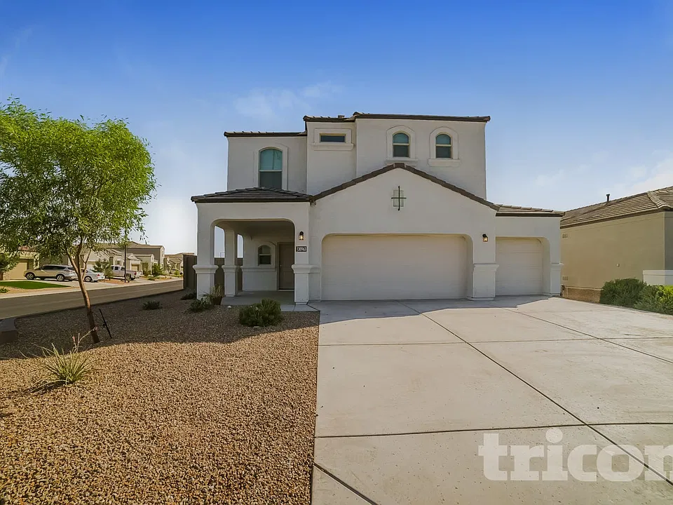 30963 W Cheery Lynn Rd