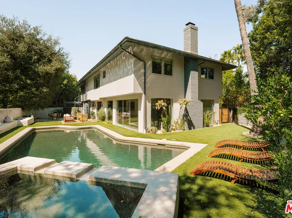 7712 Chandelle Pl, Los Angeles, CA 90046