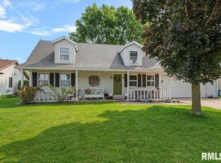 2629 Stratford Dr, Springfield, IL 62704