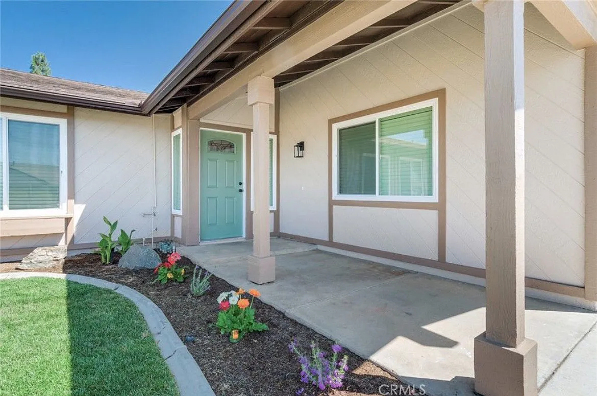 3 bed, 1314 sqft, $2,950 — Photo 4