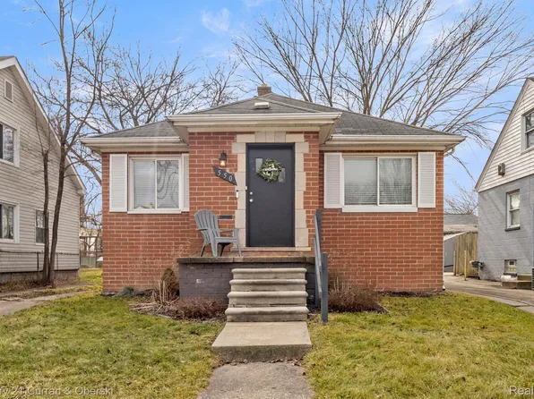 550 E Muir Ave, Hazel Park, MI 48030