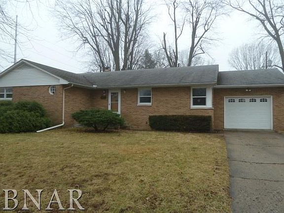 2nd image of 907 Birchwood Ave