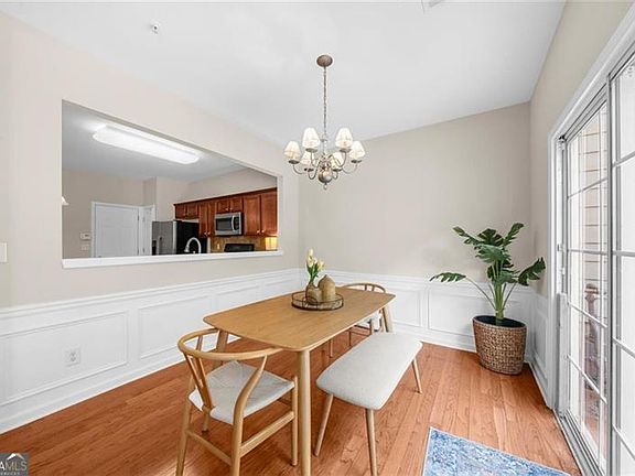4th image of 1462 Bellsmith Dr