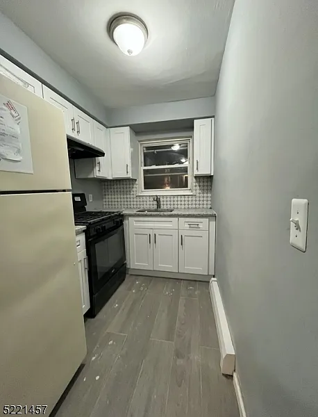 1 bed, 1.0 bath, $1,750 — Photo 2