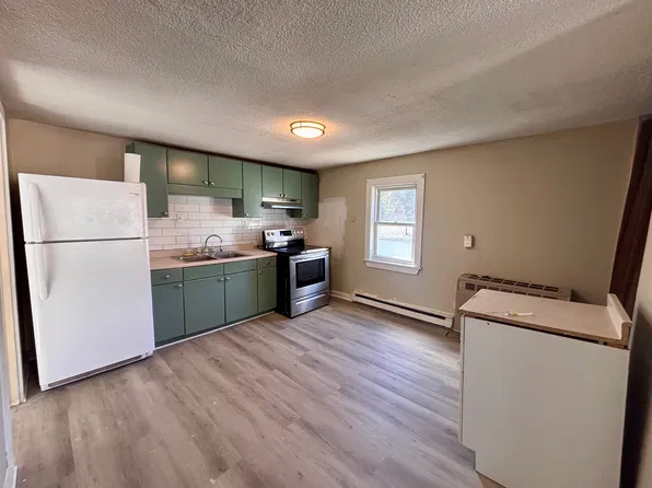42-44 Franklin St #3, Somersworth, NH 03878