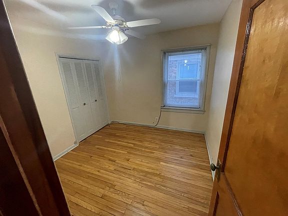 3rd image of 5305 W Winona St APT 1
