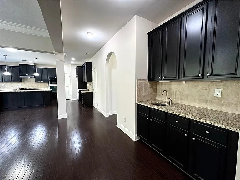 5605 Upper Creek Ct — Photo 16