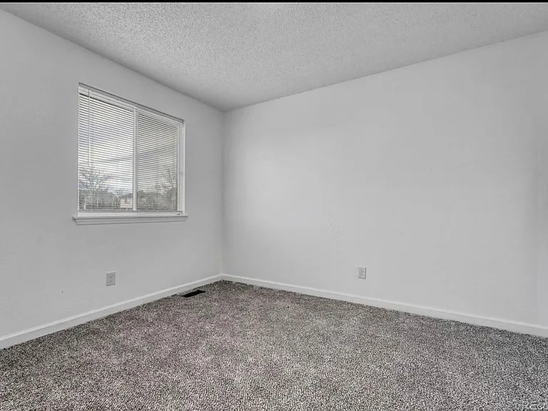 4240 S Ireland St — Photo 17