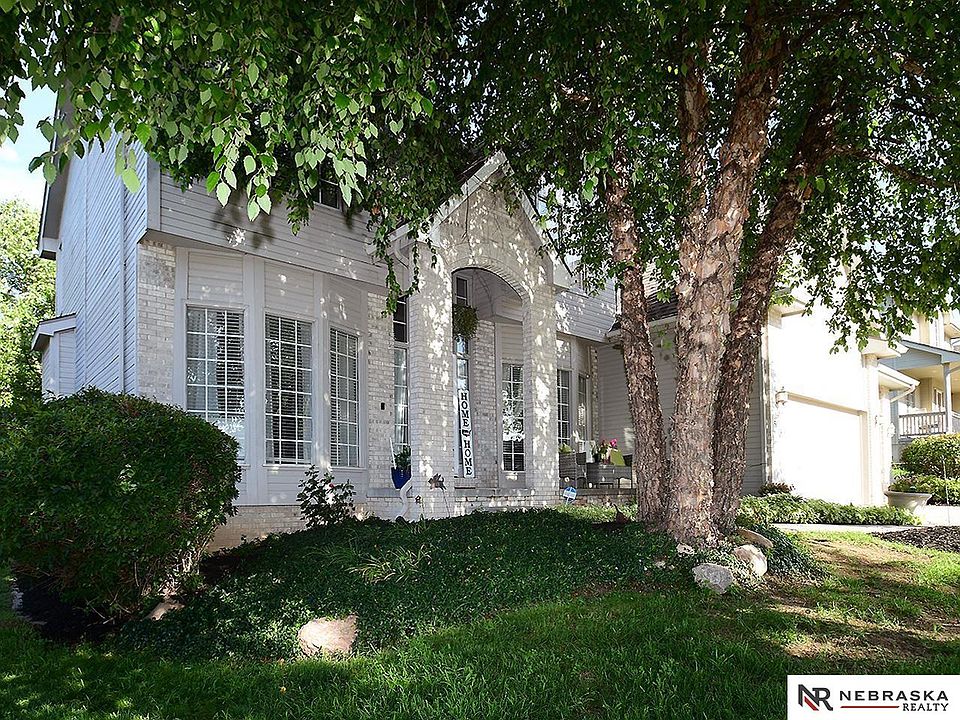 1st image of 3566 S 185th Ave