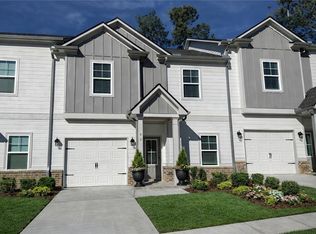 92 Maple Trl, Dawsonville, GA 30534