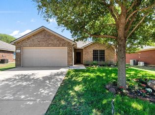 3504 Northpointe Dr, Denton, TX 76207