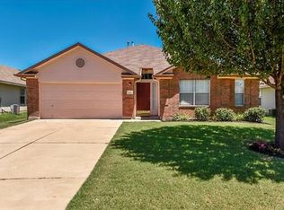 102 Emma Lynn Ln, Hutto, TX 78634