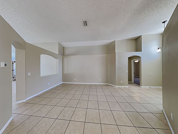 3rd image of 8827 Key West Cir