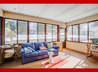 1509 Deerwood Dr, Madison, WI 53716