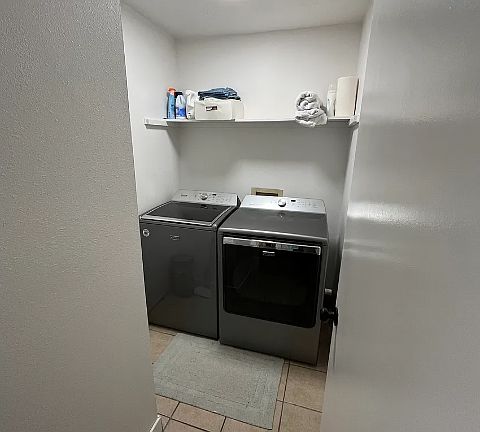 3rd image of 3217 Garfield Ave #B
