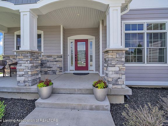 5th image of 6069 Sleepy Hollow Ln