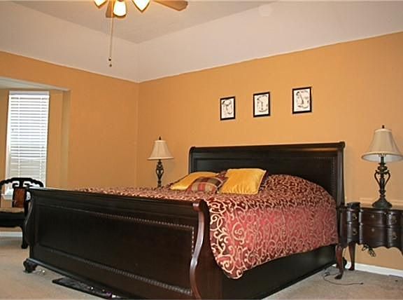 3rd image of 10407 Ten Point Ln