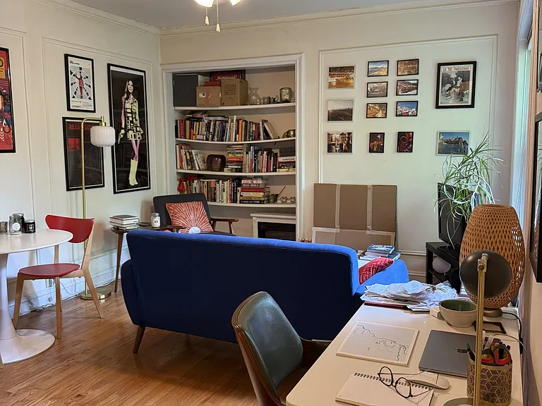 2351 W Wilson Ave #205 — Photo 3