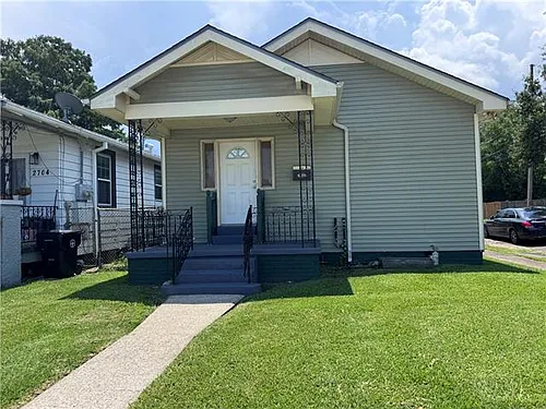 2700 Clover St Photo 1