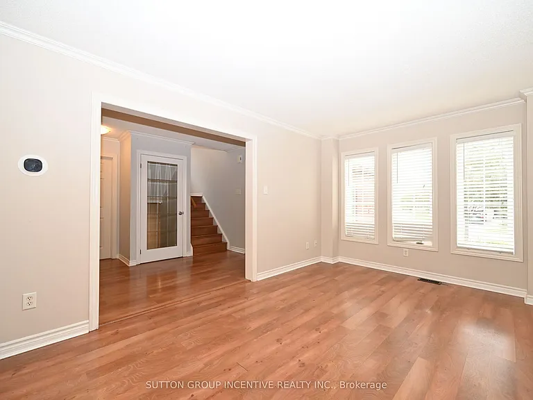 14 Brown Wood Dr — Photo 5