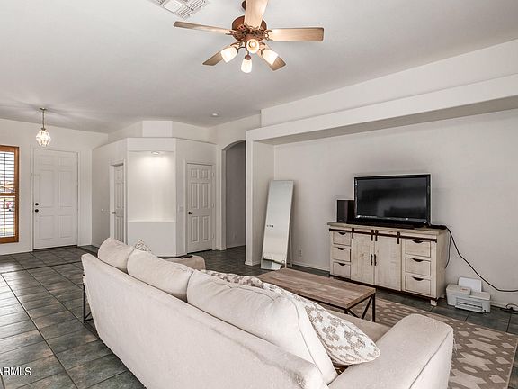 5th image of 10423 E FLORIAN Avenue