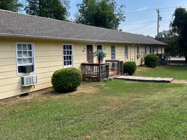 431 Tanner Dr, Raleigh, NC 27610