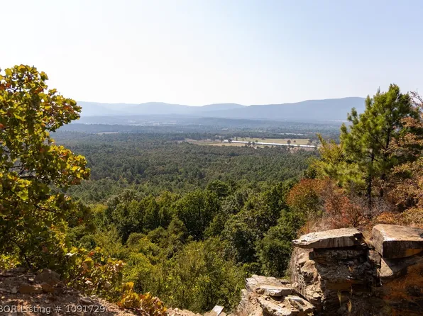 Sugarloaf Mountain Rd, Hartford, AR 72938
