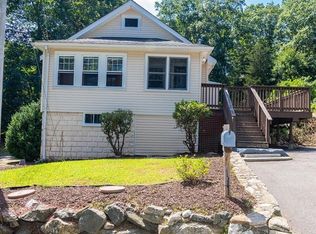 11 Courtland St, Milford, MA 01757