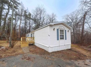 90 Merriam Hill Rd APT 4, Greenville, NH 03048