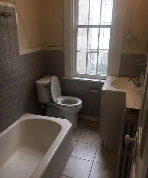2426 Hanover Ave #UPSTAIRS — Photo 8
