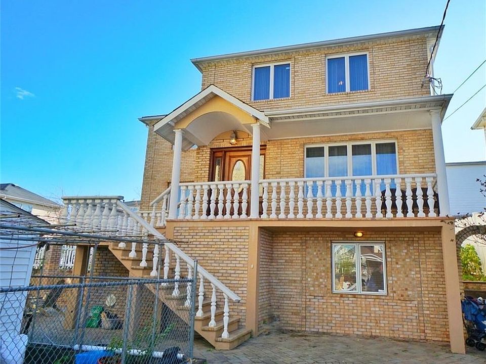 1st image of 216 Clifton Pl