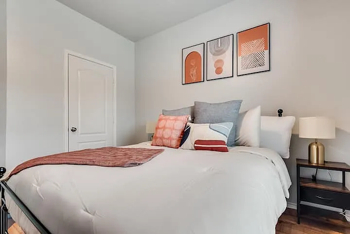 1548 Lakeside Dr — Photo 23