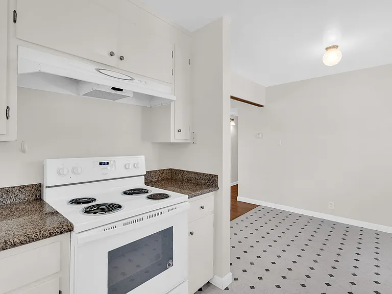 945 Kearney St #12 — Photo 20