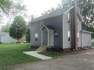 1231 Somonauk St, Sycamore, IL, 60178