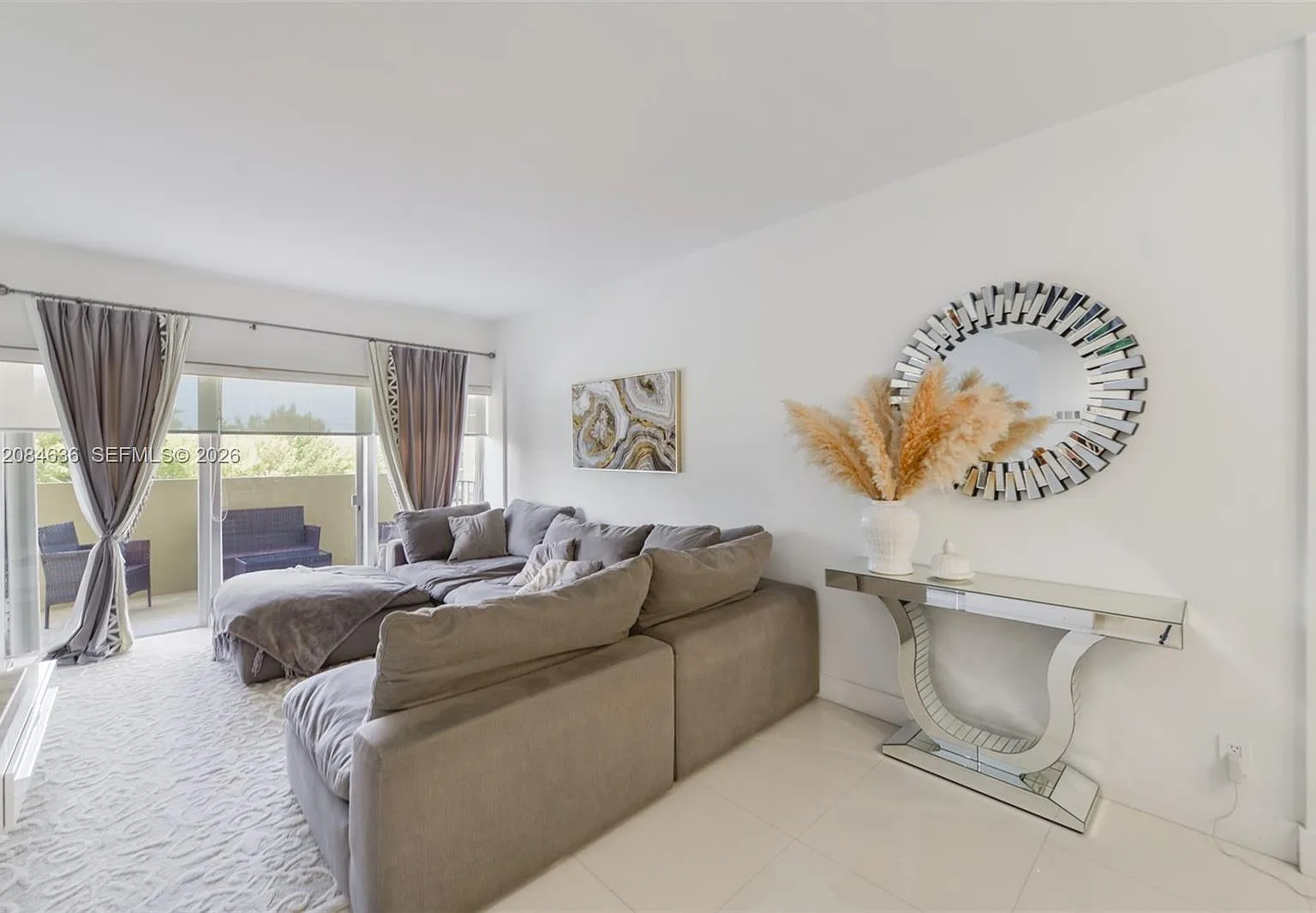 Clipper Condo No 1 — Photo 3