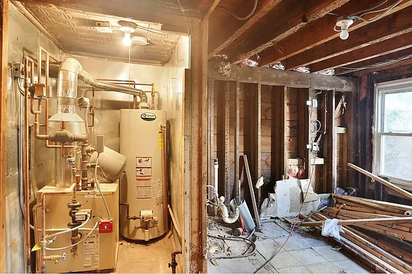 Sold by Stribling | media 5